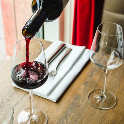 Российское вино: кто виноват и что с ним делать? Российское вино: кто виноват и что с ним делать?