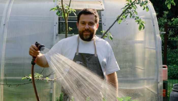 Дмитрий Париков, «На Даче»: «К нам приезжают не за набором блюд, а за настроением»