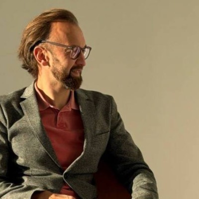 Стройте бизнес так, будто через три года будете его продавать: Даурен Токтамысов, artfct.VC Стройте бизнес так, будто через три года будете его продавать: Даурен Токтамысов, artfct.VC