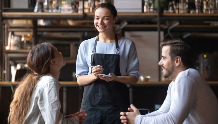 Как научить официантов продавать в удовольствие? Секреты и лайфхаки Как научить официантов продавать в удовольствие? Секреты и лайфхаки