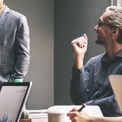 Стиль управления в ресторане: как коучинг помогает мотивировать команду? Стиль управления в ресторане: как коучинг помогает мотивировать команду?