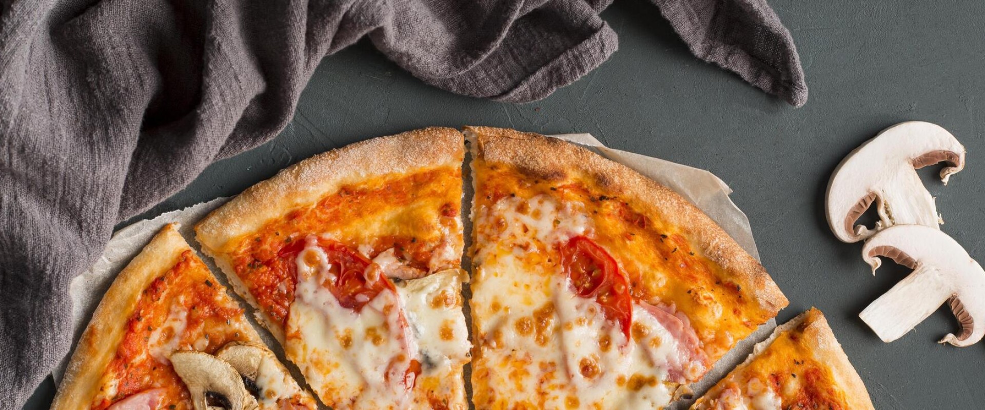 Шеф-повар Кирилл Хмельницкий: «Я верю в бумеранг и в то, что ложь все равно раскроется» Шеф-повар Кирилл Хмельницкий: «Я верю в бумеранг и в то, что ложь все равно раскроется»