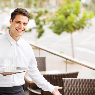 Этикет в ресторане: классический vs ситуативный Этикет в ресторане: классический vs ситуативный