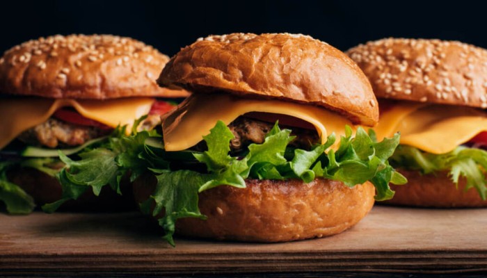 Денис Климкин, «Франклинс Бургер»: «Лучше выбирать массовый сегмент, в котором ты точно не проиграешь» Денис Климкин, «Франклинс Бургер»: «Лучше выбирать массовый сегмент, в котором ты точно не проиграешь»