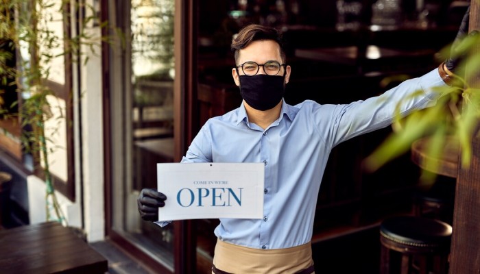 Почему люди не хотят идти работать в рестораны? Почему люди не хотят идти работать в рестораны?